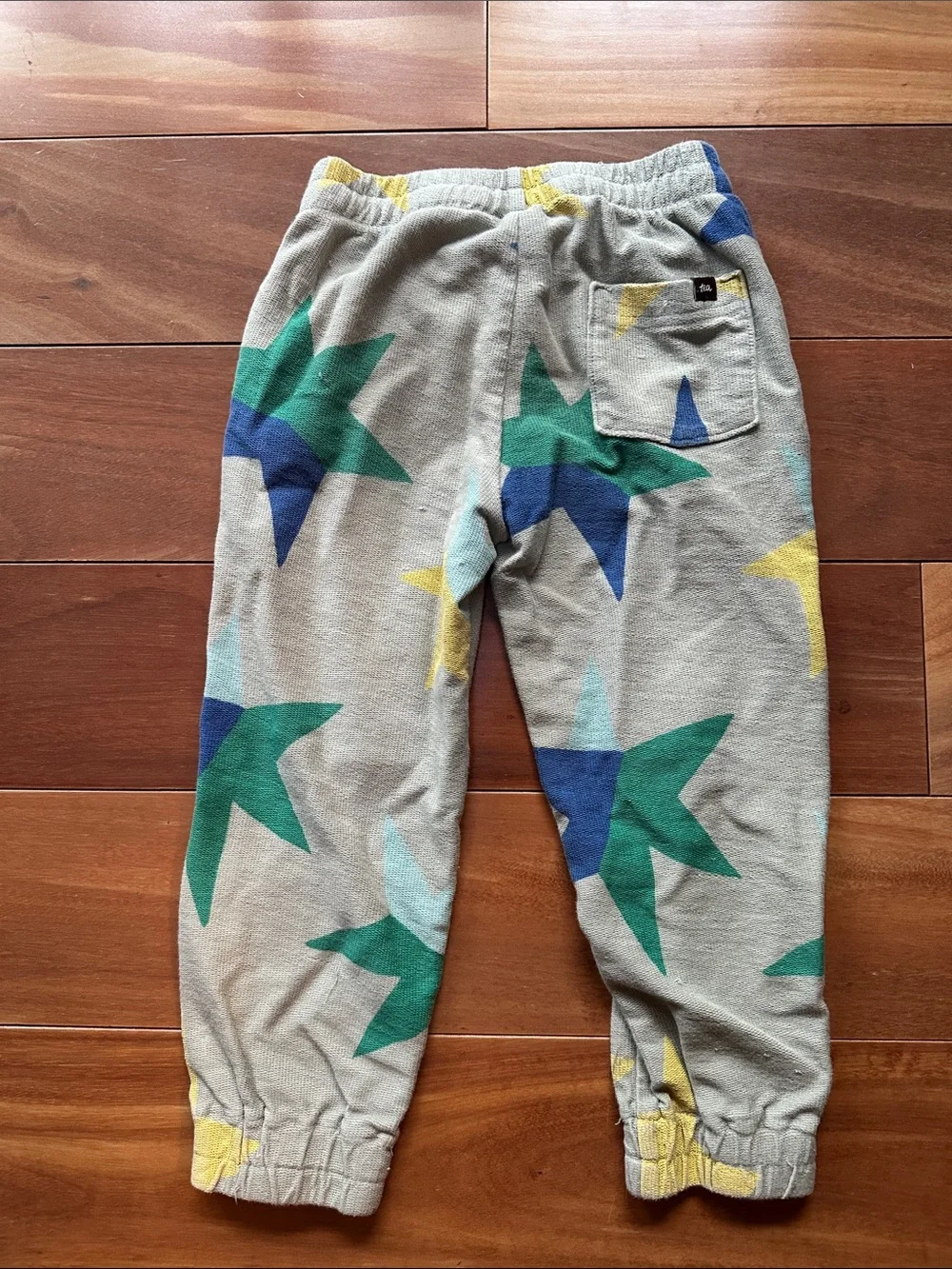 Tea Collection comfortable grey